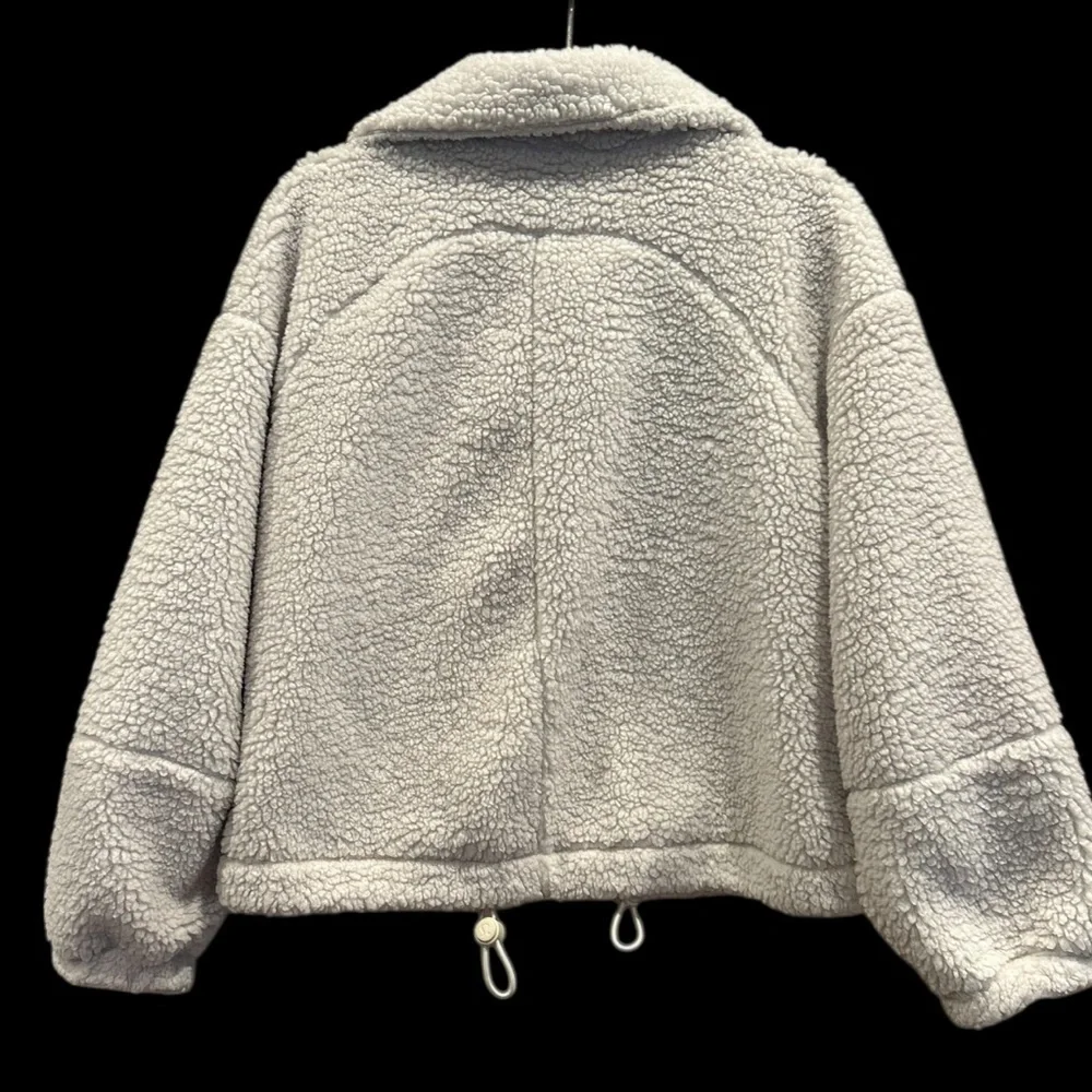 Lululemon Cinchable  Fleece Zip-Up Jacket (Like New) Size 10 White Opal